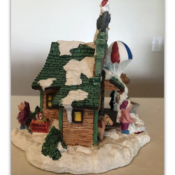 SANTA’S TOWN AT THE NORTH POLE VINTAGE 1995 POST OFFICE ST04 ORIGINAL STICKER - Picture 8 of 9